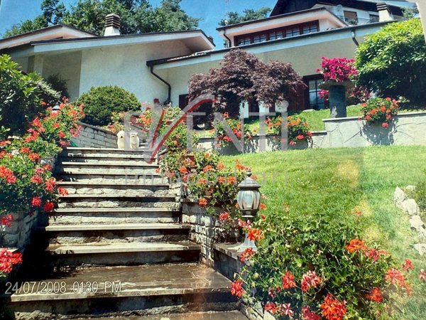 casa indipendente in vendita a Perosa Argentina