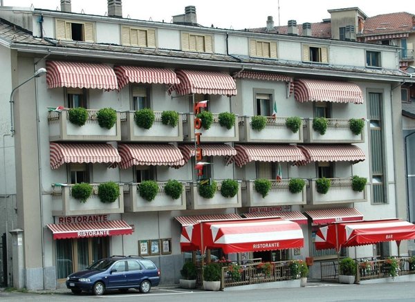 locale commerciale in vendita a Perosa Argentina