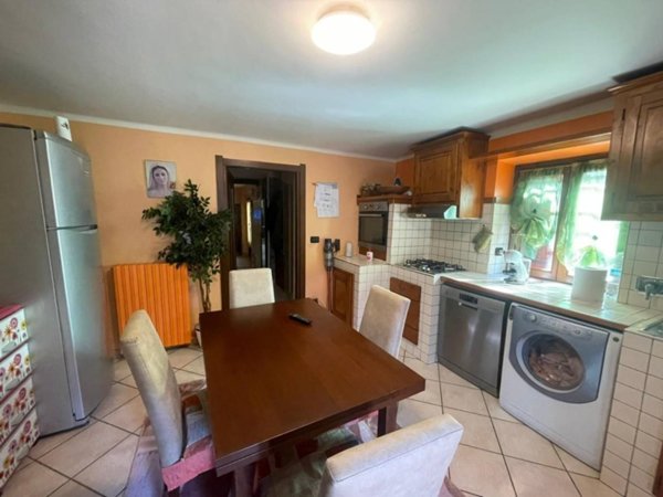 casa indipendente in vendita a Perosa Argentina