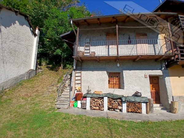 casa indipendente in vendita a Perosa Argentina