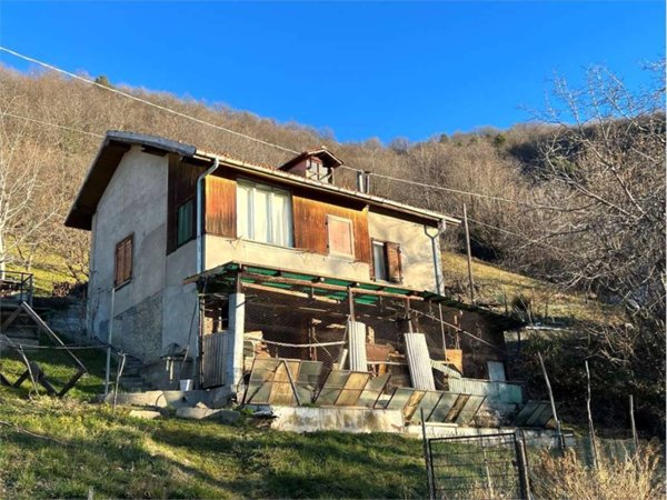 casa indipendente in vendita a Perosa Argentina