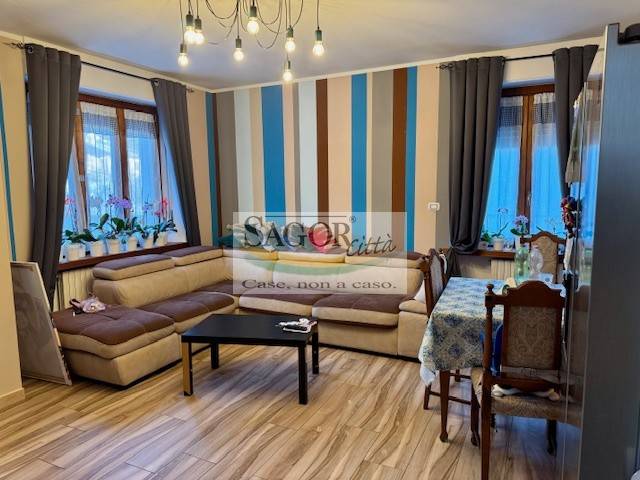 appartamento in vendita a Perosa Argentina