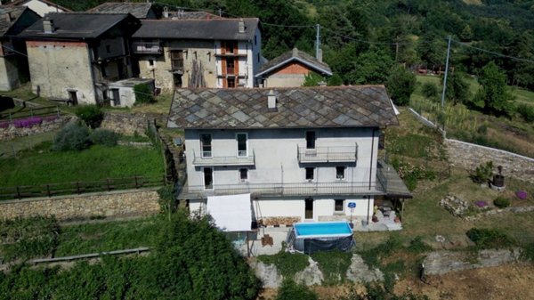 casa indipendente in vendita a Perosa Argentina
