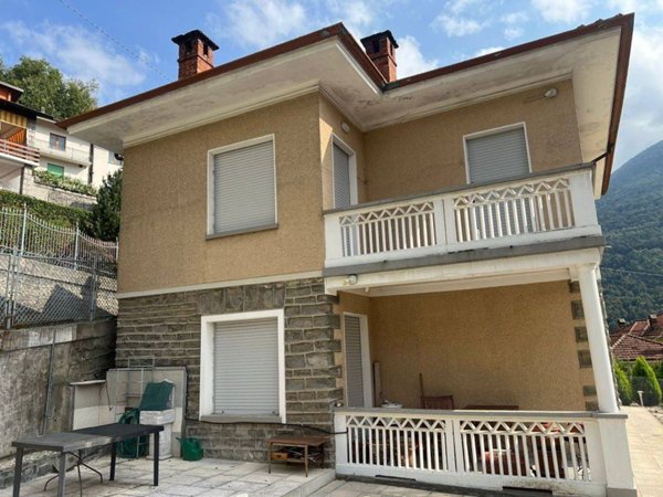 casa indipendente in vendita a Perosa Argentina
