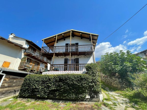 casa indipendente in vendita a Perosa Argentina