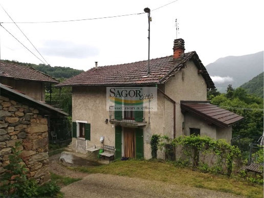 casa indipendente in vendita a Perosa Argentina