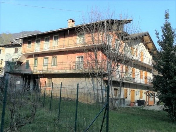 casale in vendita a Perosa Argentina