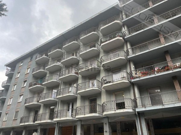 appartamento in vendita a Perosa Argentina