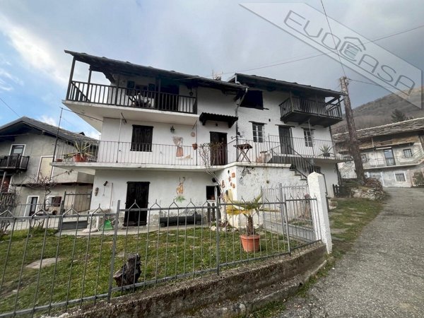 casa semindipendente in vendita a Perosa Argentina