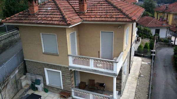 casa indipendente in vendita a Perosa Argentina