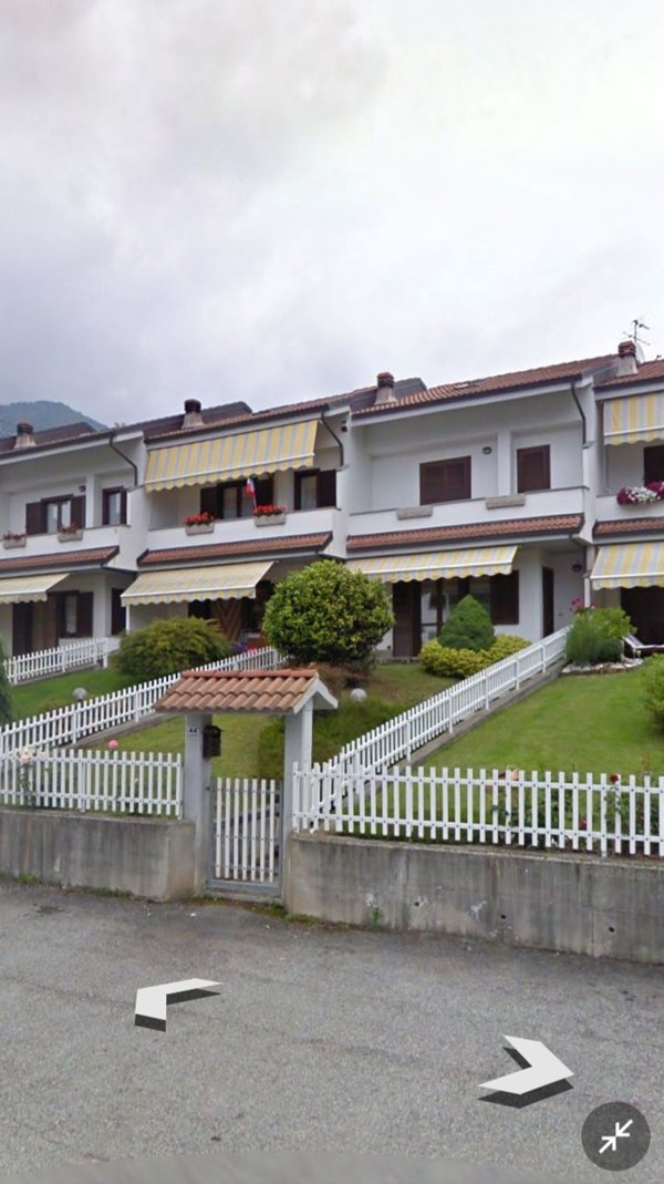 casa indipendente in vendita a Perosa Argentina