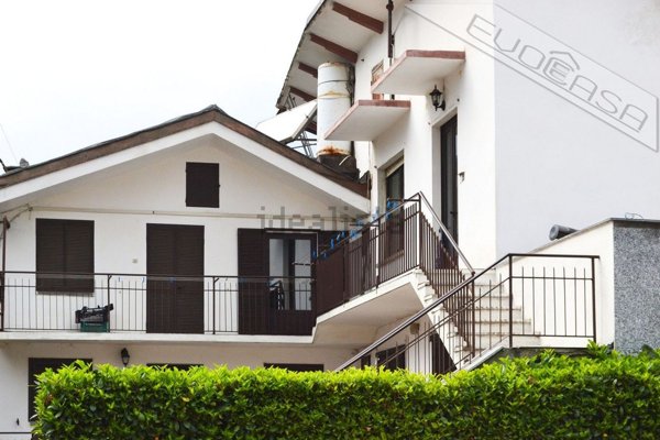 casa indipendente in vendita a Perosa Argentina