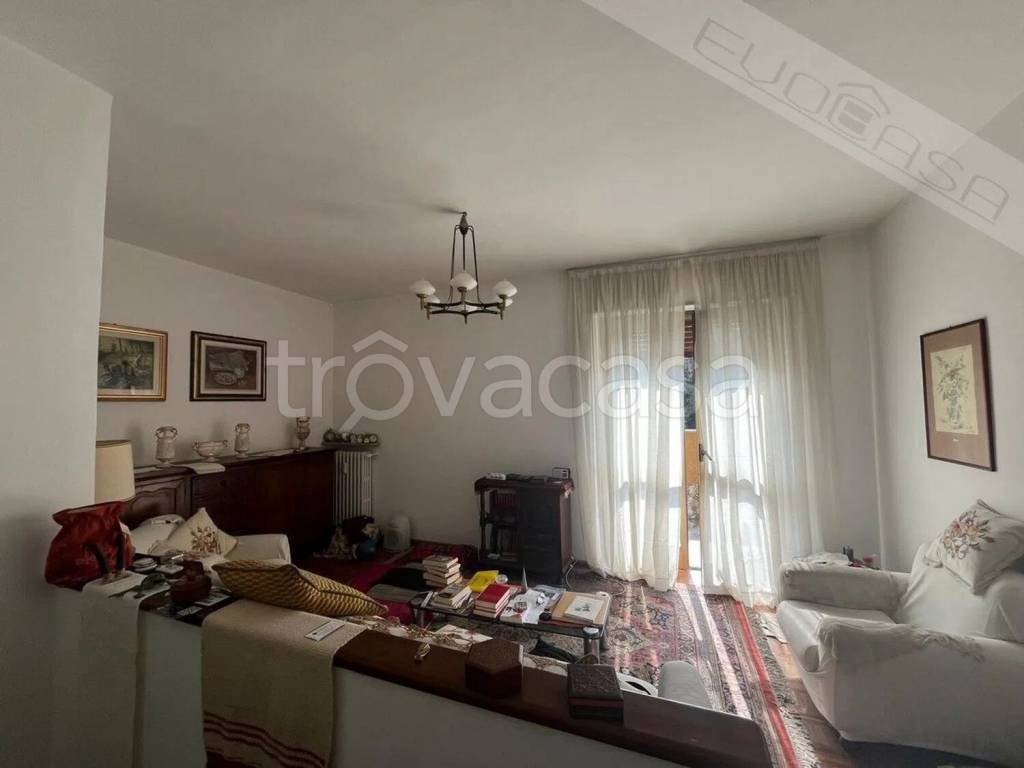 appartamento in vendita a Perosa Argentina