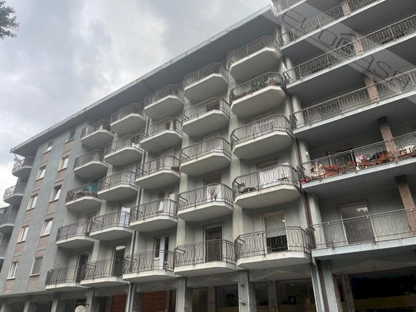 appartamento in vendita a Perosa Argentina