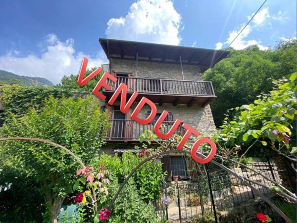 casa indipendente in vendita a Perosa Argentina