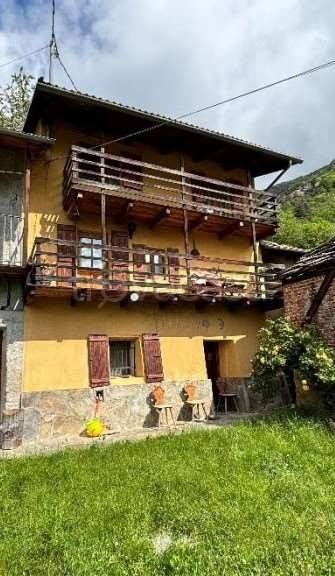 casa indipendente in vendita a Perosa Argentina