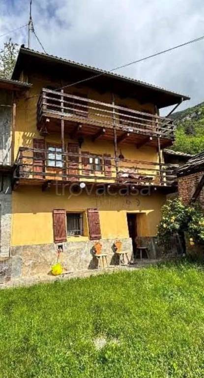 casa indipendente in vendita a Perosa Argentina