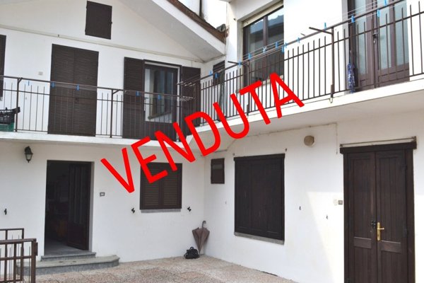 casa indipendente in vendita a Perosa Argentina