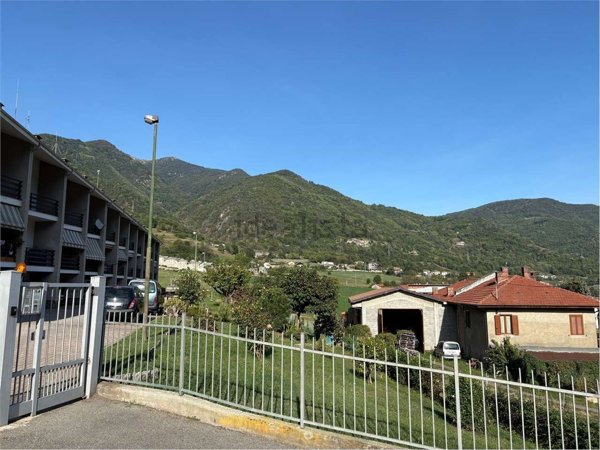 casa indipendente in vendita a Perosa Argentina