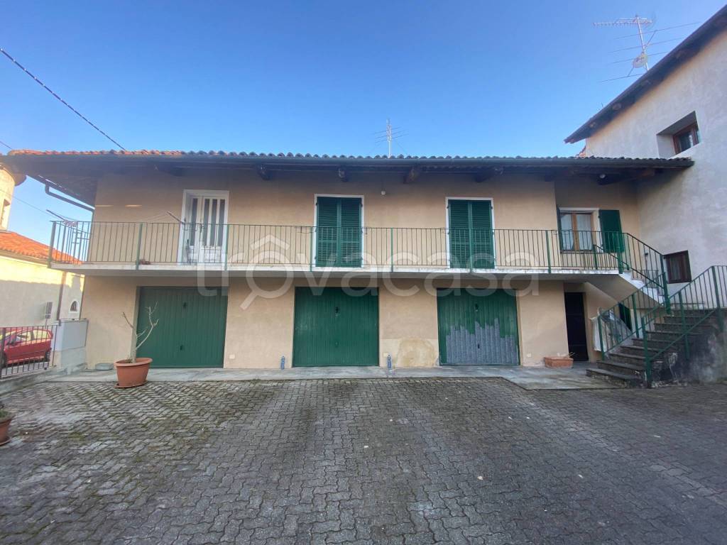 casa indipendente in vendita a Perosa Canavese