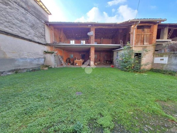 casa semindipendente in vendita a Perosa Canavese