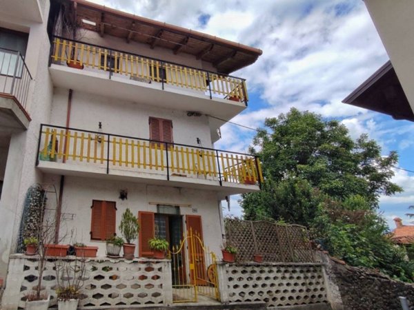 casa indipendente in vendita a Perosa Canavese