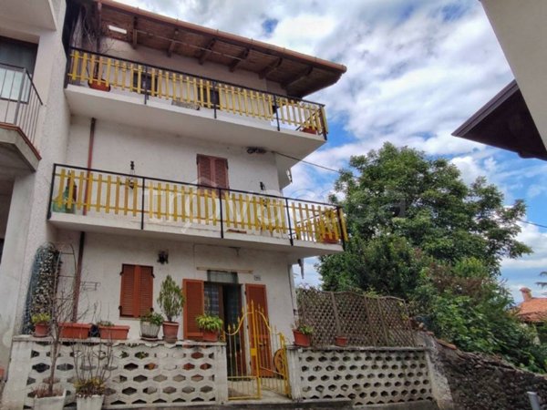 casa indipendente in vendita a Perosa Canavese