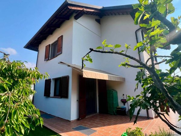 casa indipendente in vendita a Perosa Canavese