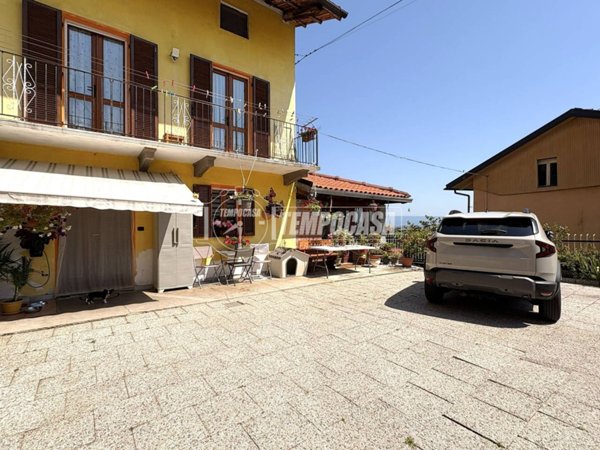 casa indipendente in vendita a Perosa Canavese