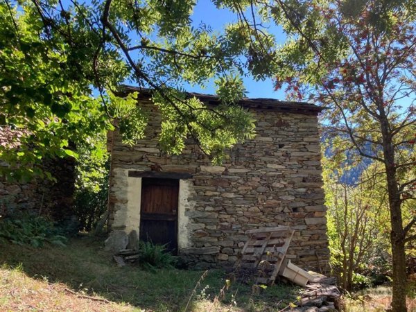 appartamento in vendita a Perrero