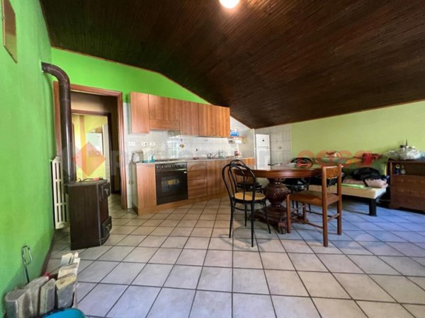 appartamento in vendita a Perrero