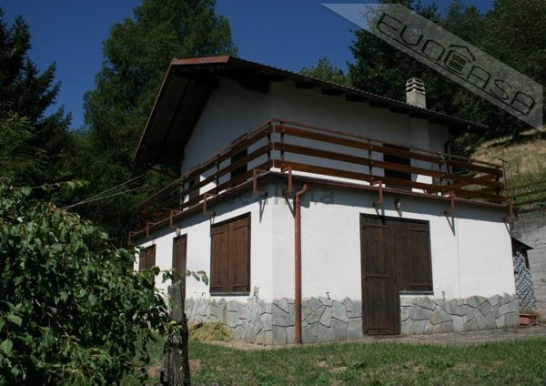 casa indipendente in vendita a Perrero