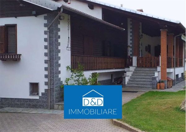 casa indipendente in vendita a Pertusio