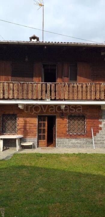 casa indipendente in vendita a Pertusio