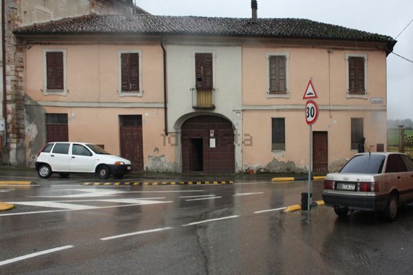 casale in vendita ad Acquanegra Cremonese