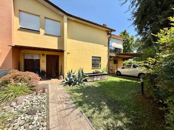 casa indipendente in vendita ad Acquanegra Cremonese