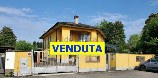 casa indipendente in vendita ad Agnadello