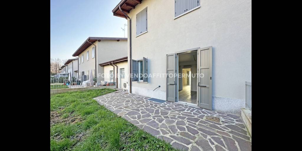 casa indipendente in vendita ad Agnadello