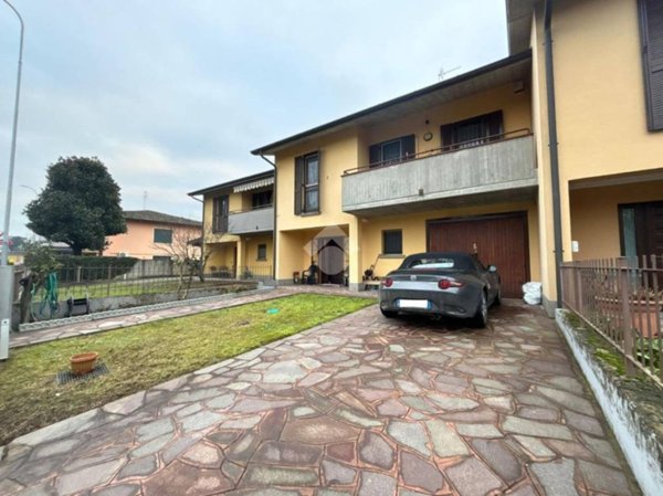 casa indipendente in vendita ad Agnadello