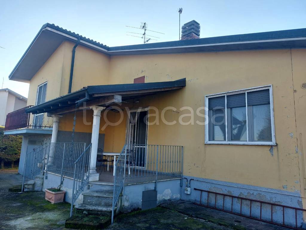 casa indipendente in vendita ad Agnadello
