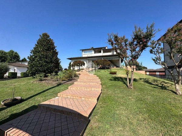 casa indipendente in vendita ad Agnadello