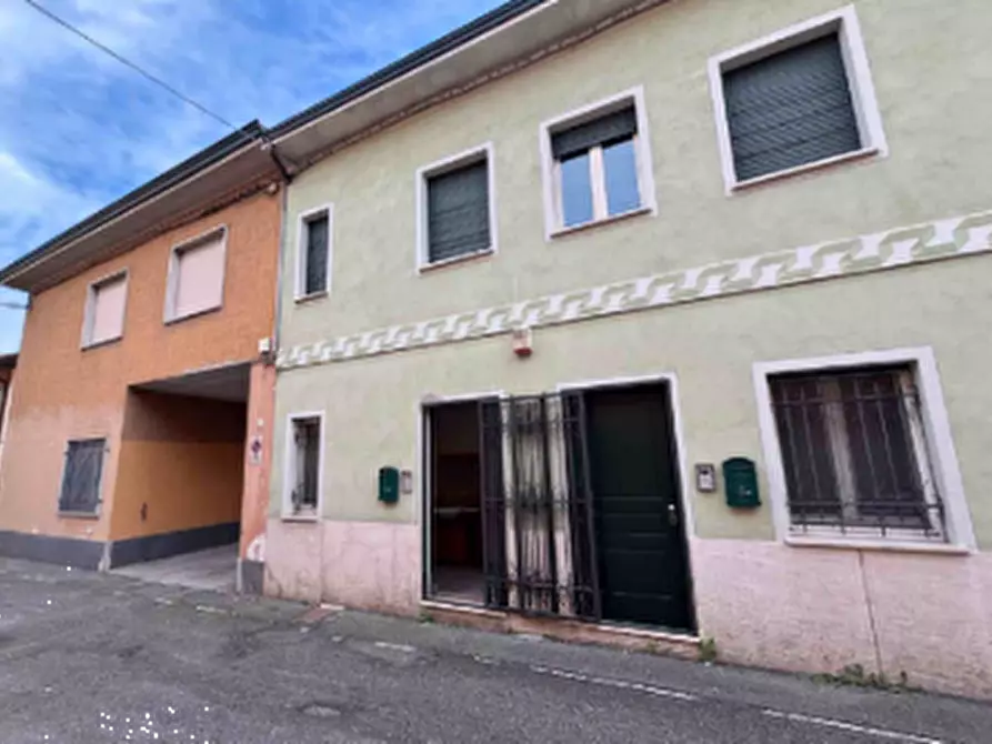 ufficio in vendita ad Agnadello