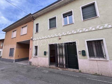 appartamento in vendita ad Agnadello