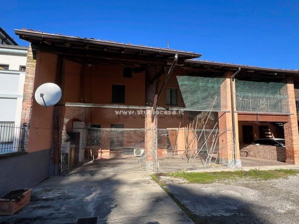 casa indipendente in vendita ad Agnadello