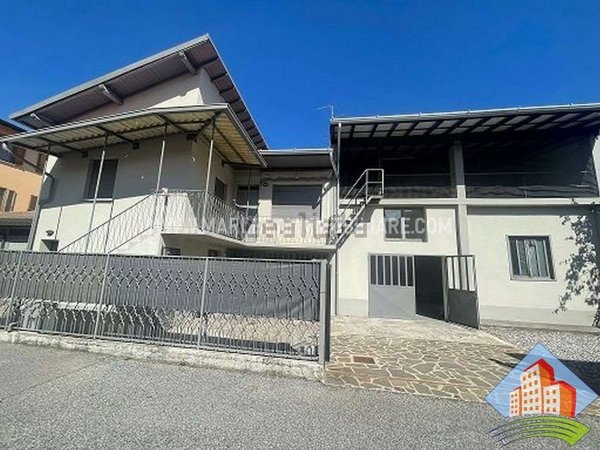 casa indipendente in vendita ad Agnadello