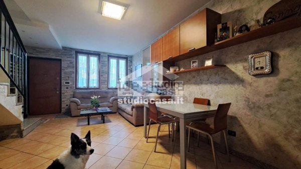 casa indipendente in vendita ad Agnadello