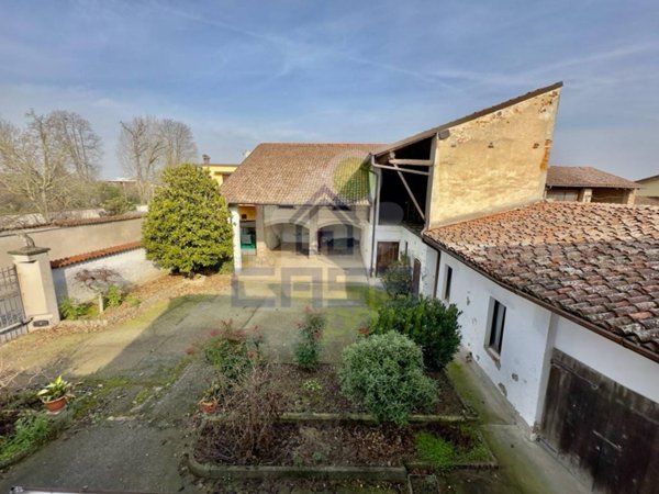 casa indipendente in vendita ad Annicco