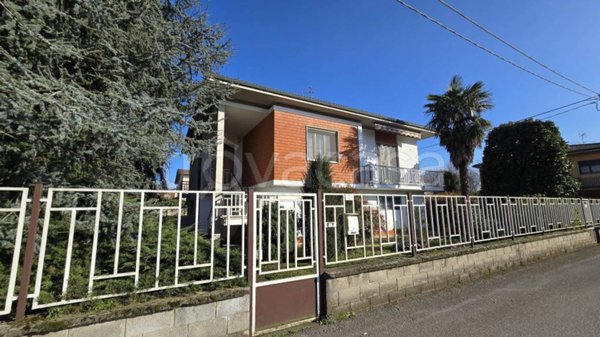 casa indipendente in vendita ad Annicco