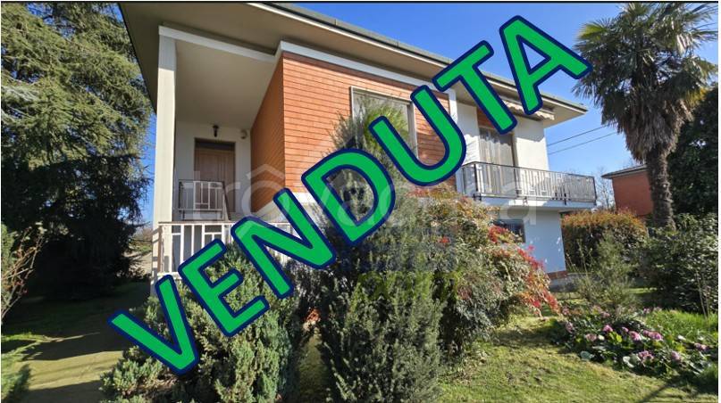 casa indipendente in vendita ad Annicco