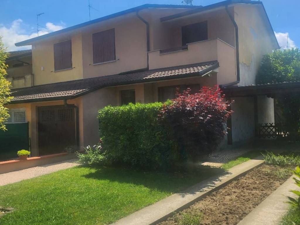 casa indipendente in vendita ad Annicco